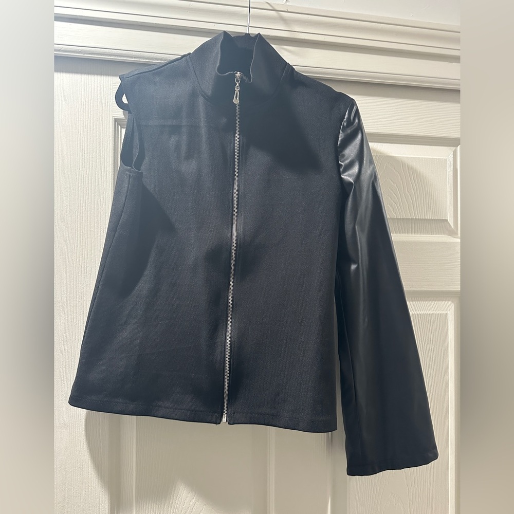 Women's Black Jacket